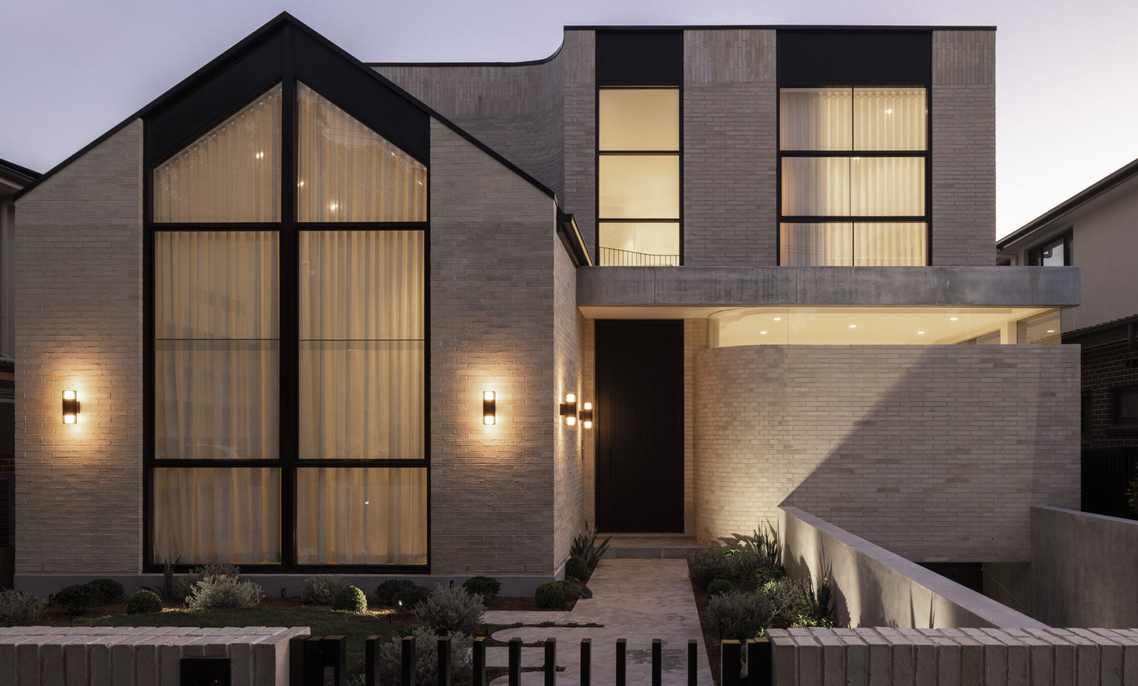Russell Lea Residence
